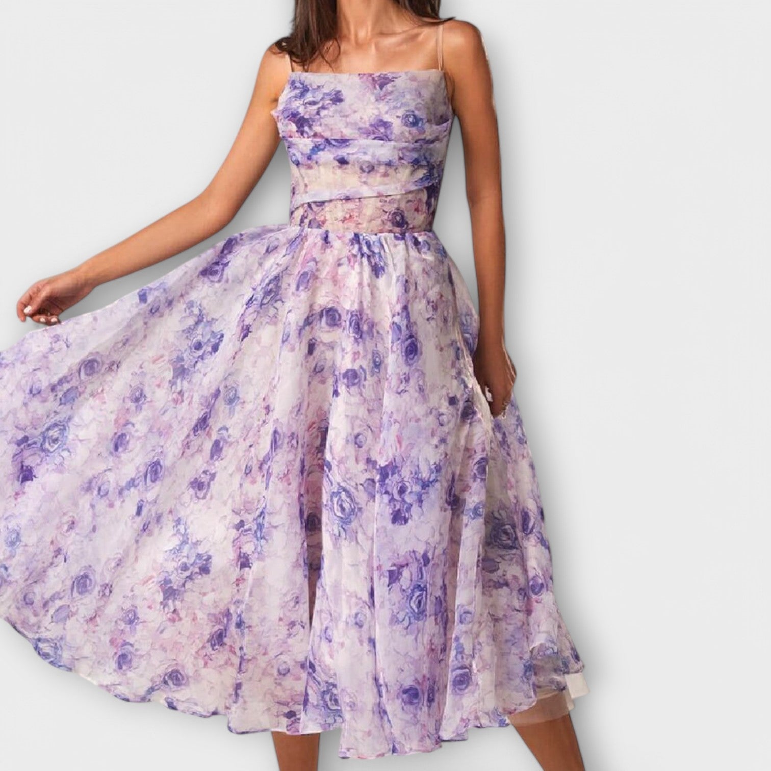 Elegant chiffon midi-kjole