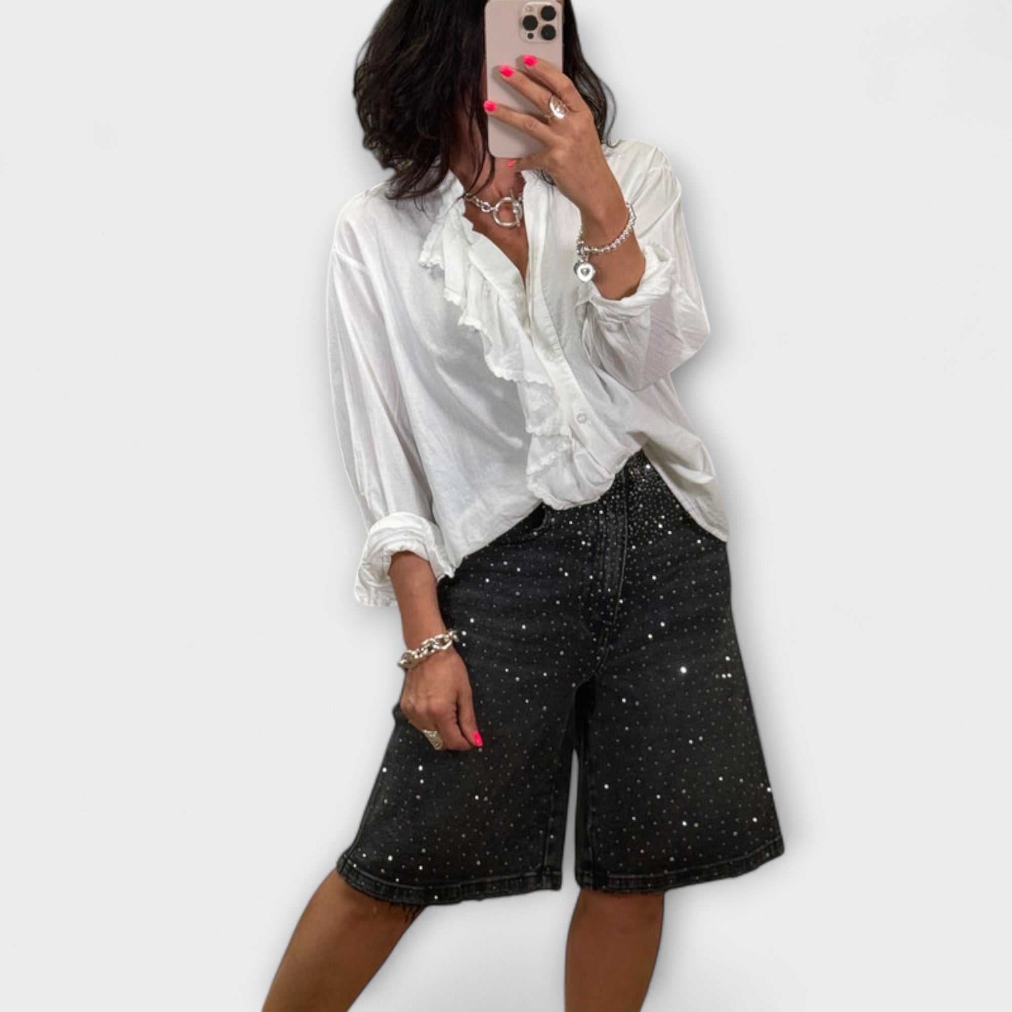 Amaris - Calções Bermuda com Apliques de Strass