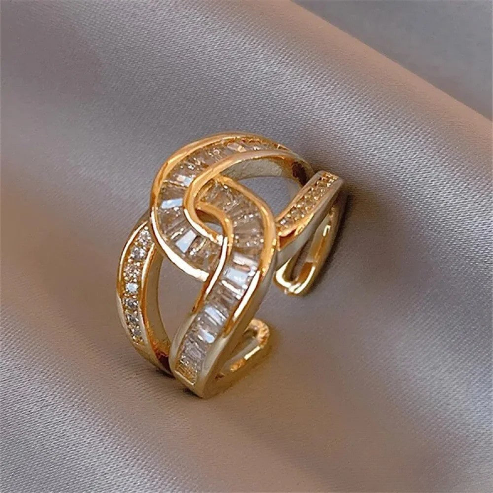 Elegant knude ring